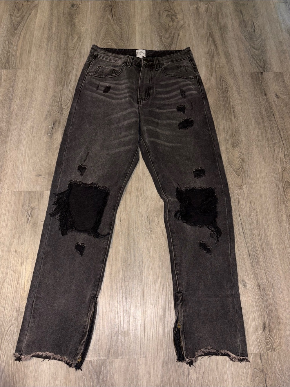 Oh Polly | Black Distressed Jeans